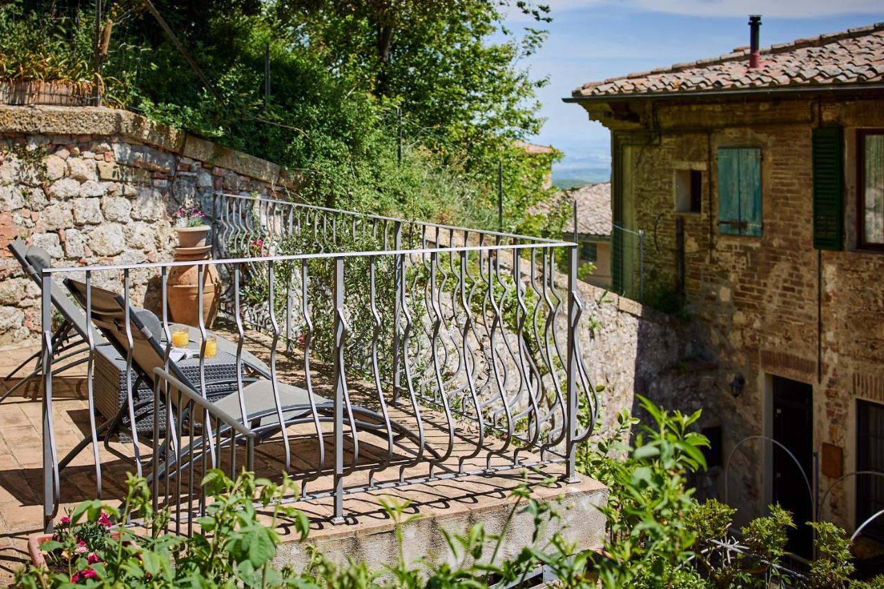 Residenza Stuart - Red Tea - Dimora Storica Apartman Montepulciano Stazione Kültér fotó